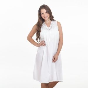 Taleen White 100% cotton Ladies Embroidered Nightgown